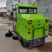 小型扫路车厂家怎么选择?